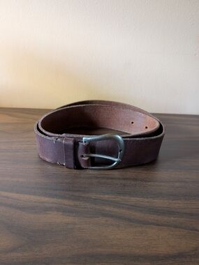 Y2K American Eagle Women's Brown Leather Belt with Metal Buckle